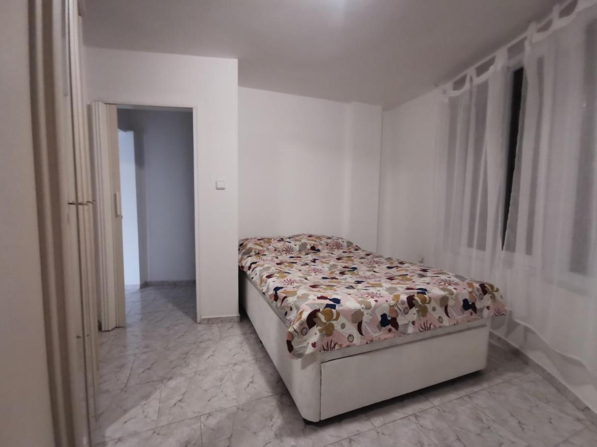 Maisonette In The Center Of Varna Two Bedrooms Free Parking المظهر الخارجي الصورة